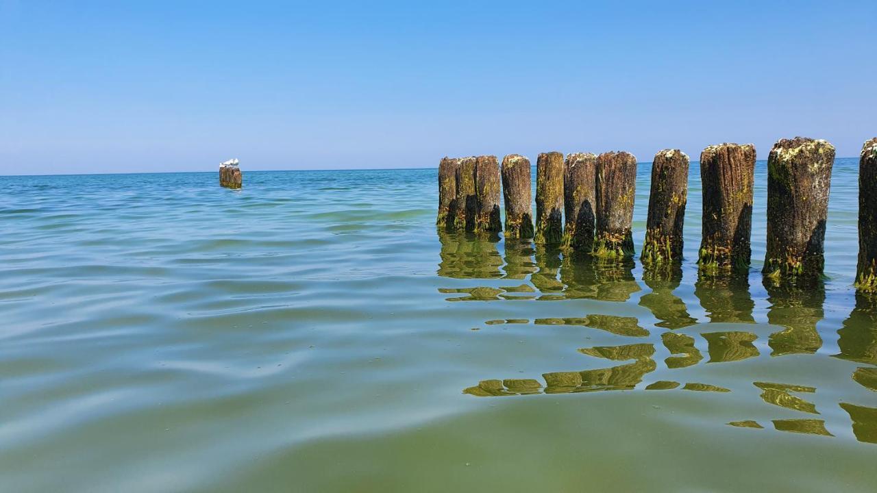 "U Izy" Pokoje Goscinne I Przyczepy Campingowe Mielno  Exterior foto
